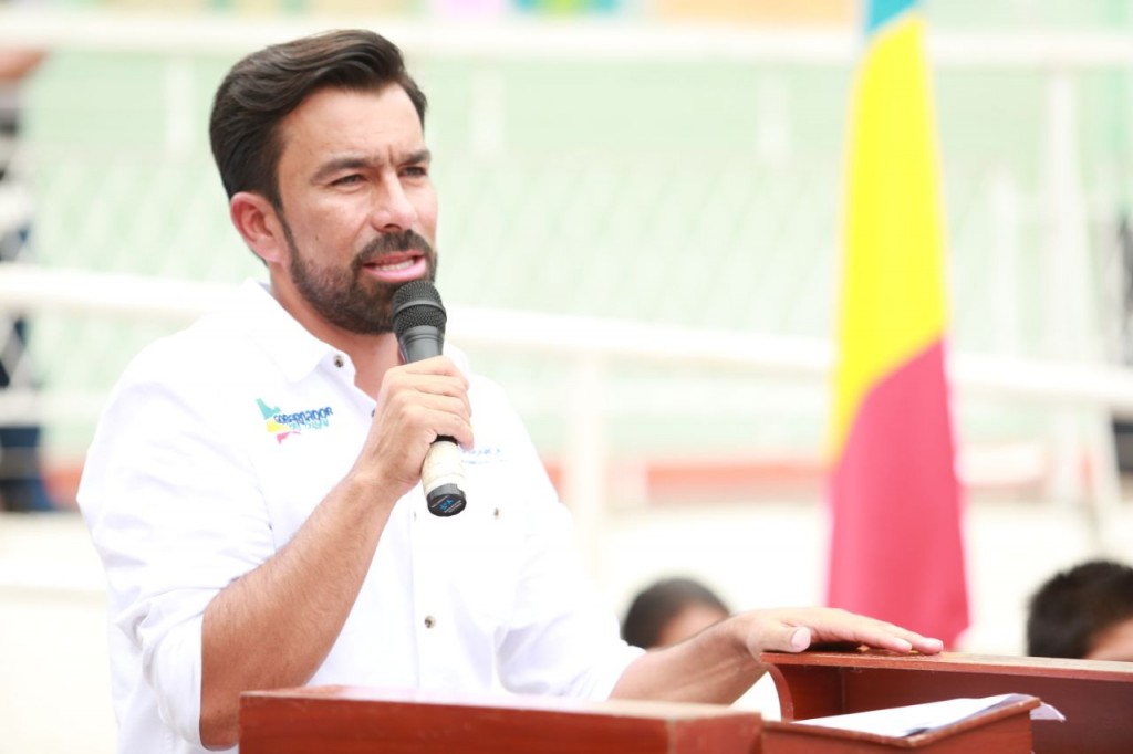 thumbnail_Primera piedra Ricaurte 7