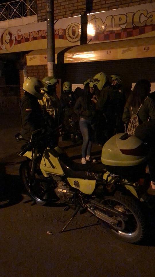 26804701_887100428127970_6023390302888263402_n